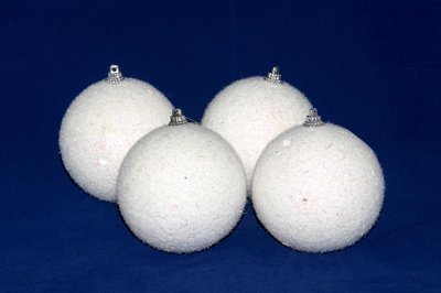 Набор елочных игрушек - шары с цветными блестками, 4 шт, D8 см, белый, пенопласт (200213) 200213 фото