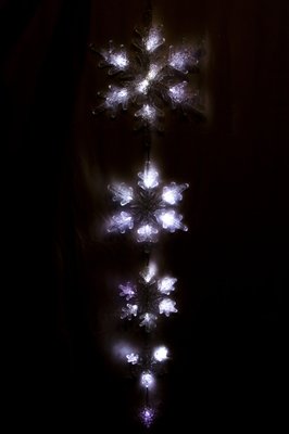 Світлодіодна гірлянда - сніжинки, 1 м, 24 л, холодний білий, IP20 (041084) 041084 фото